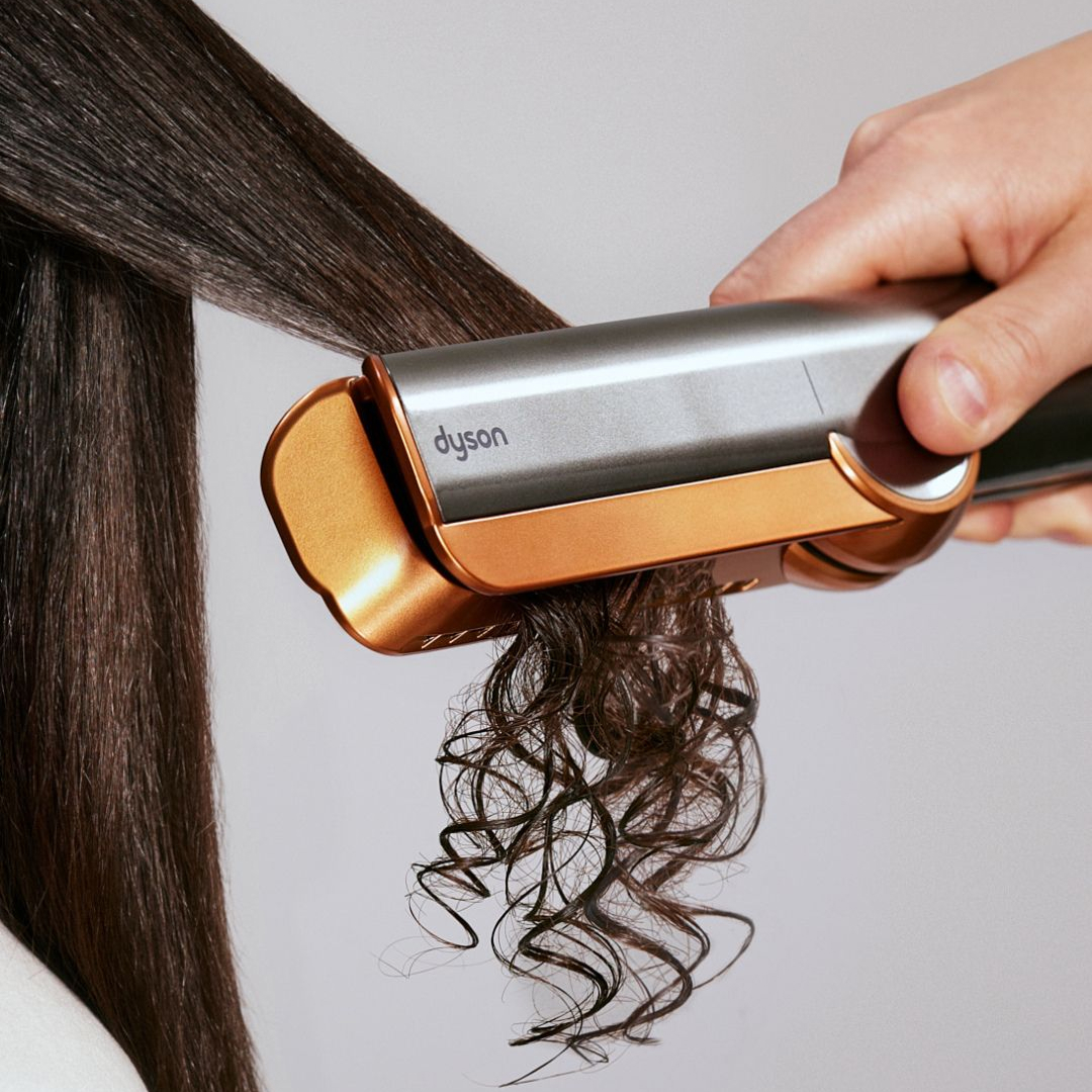 Dyson Airstrait Straightener: Innovative Wet-to-Dry Styling Tool